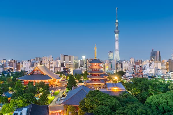 Tokyo, Japan skyline in Asakusa.